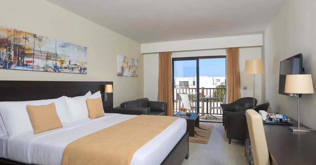 Hotel Melia Llana Beach Resort Sal kamer bed