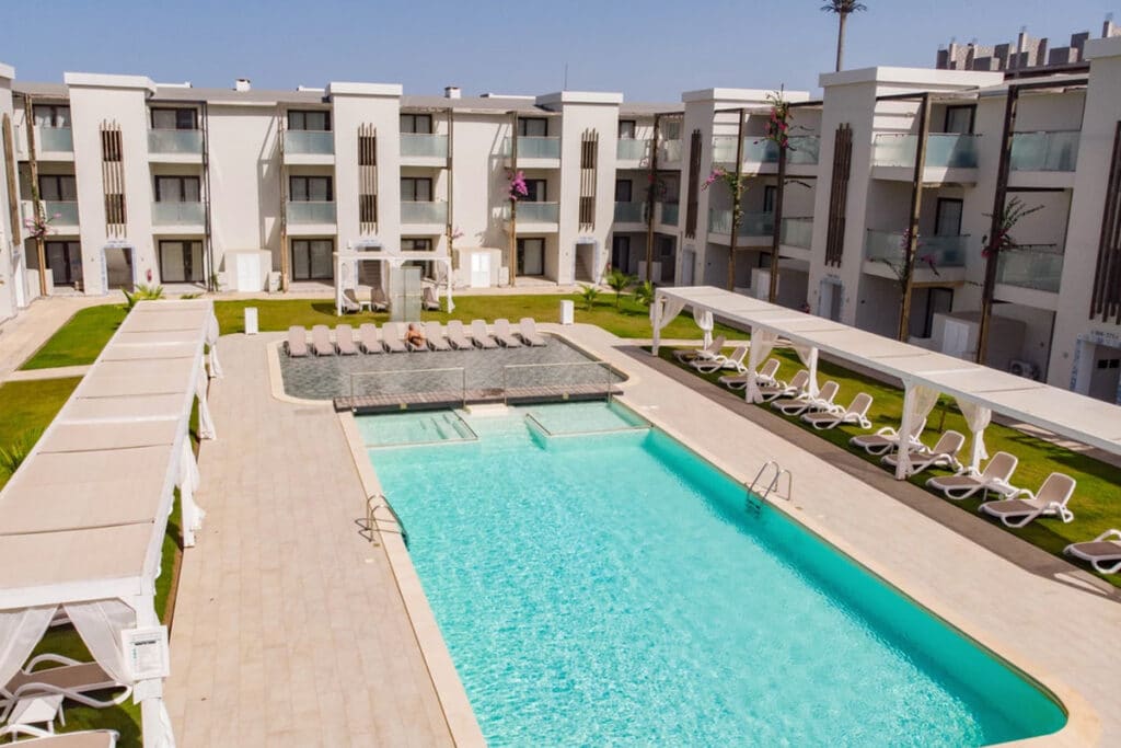 Hotel Halos Casa Resort Sal Kaapverdië, Santa Maria, zwembad