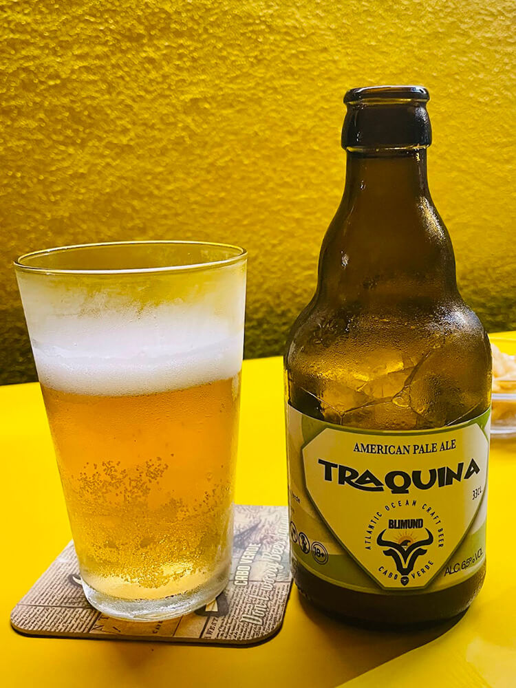 Santa Maria Kaapverdie, uitgaan en bier bij Craft Beer Bar & Food Bodeguinha. Sal