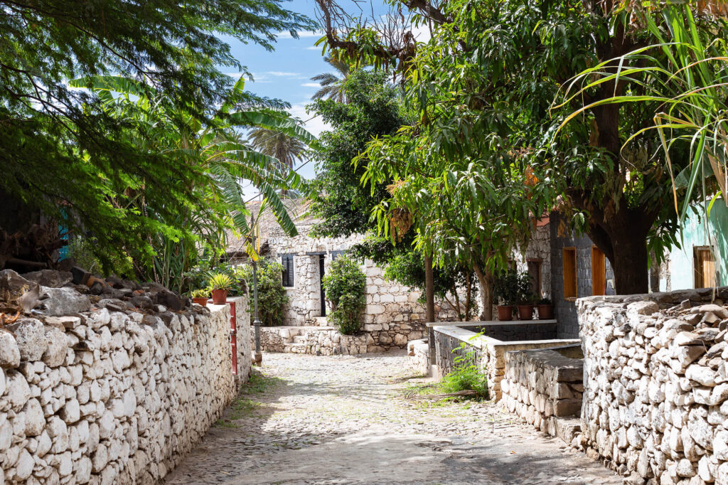 Rua Banana straat in Cidade Velha, oude stad op Santiago eiland, Kaapverdië